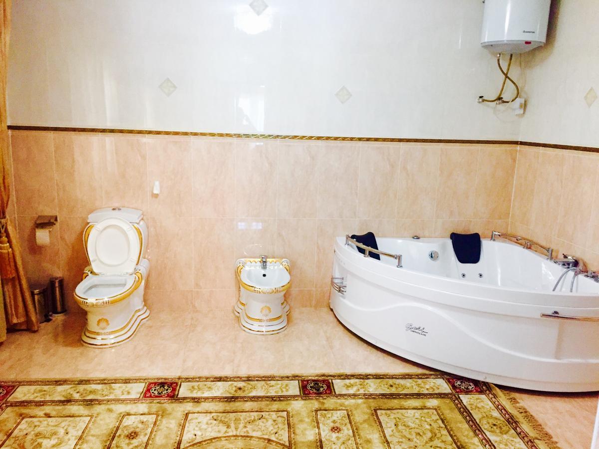 Hotel Ark Ms タラズ エクステリア 写真